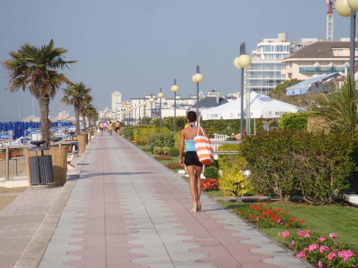 Hotel Mirafiori Lido di Jesolo Eksteriør billede